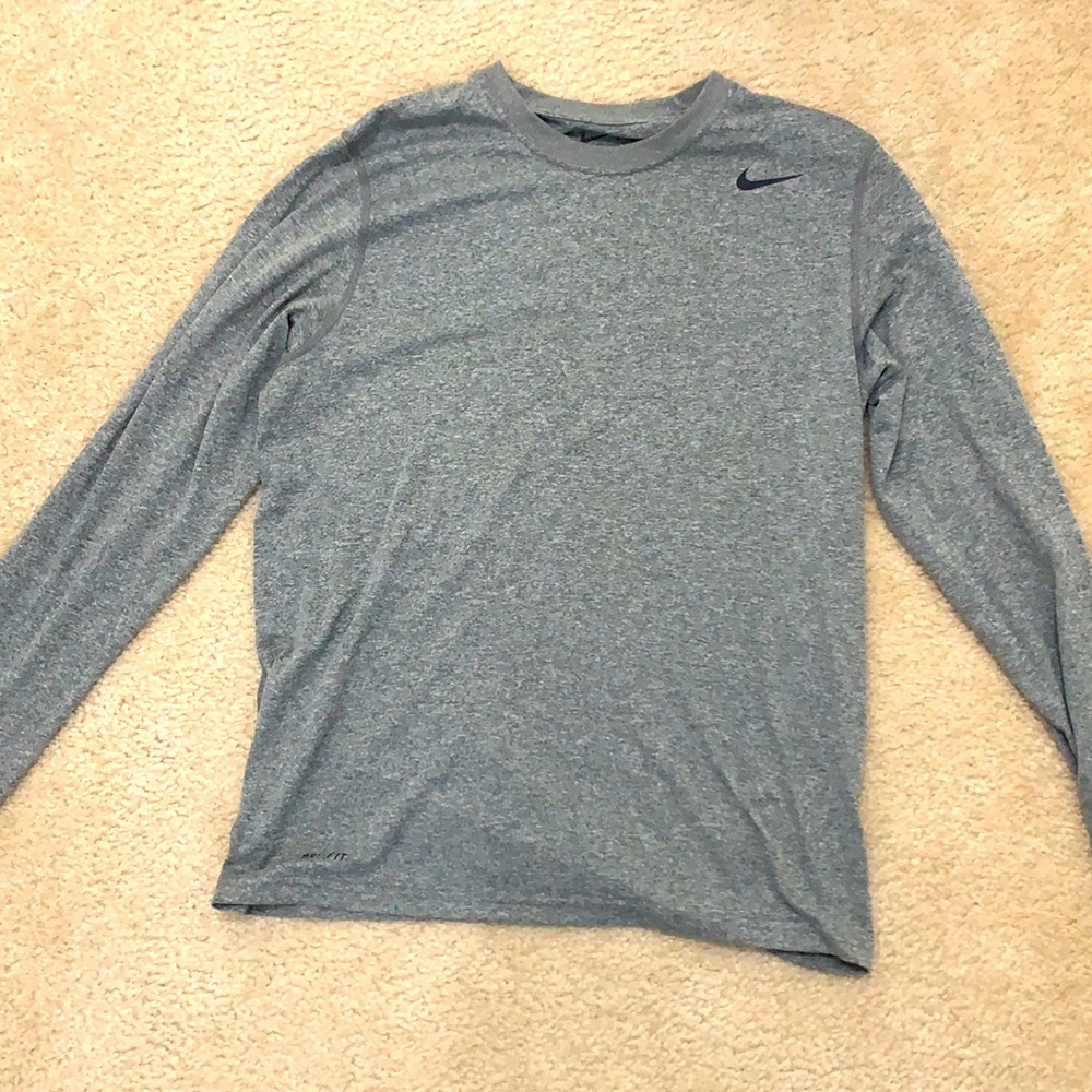 Men’s long sleeve workout shirt